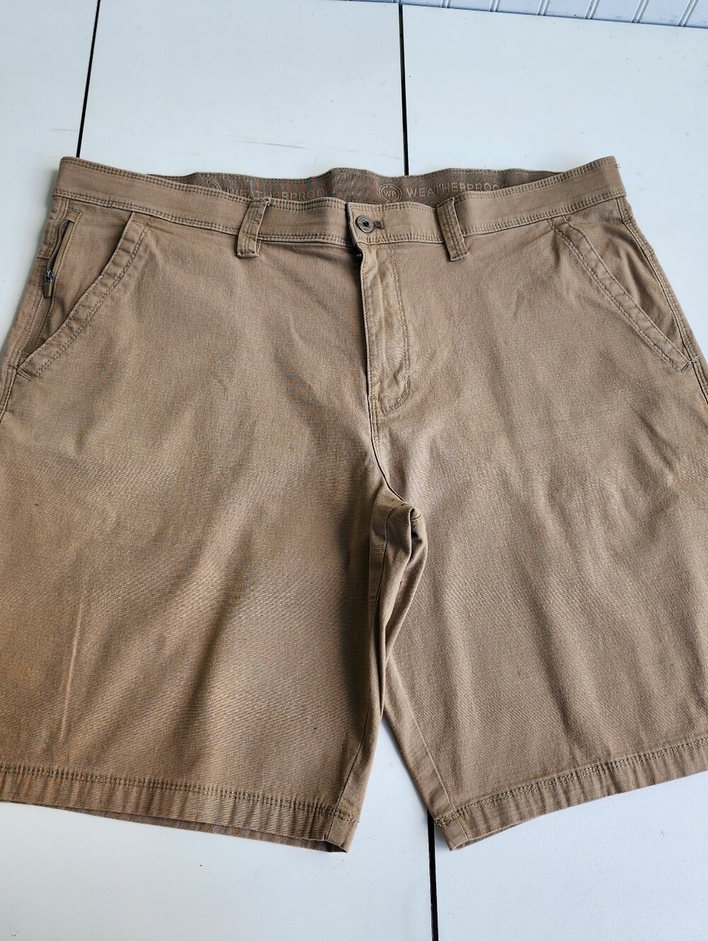 Weatherproof Vintage Men's Chino Short Tan Beige Slash Pockets Cotton Sz 40